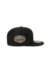 Load image into Gallery viewer, New Era 950 World Series Champs Snapback - Black