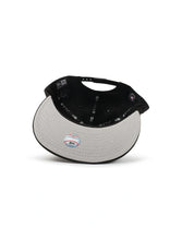 Load image into Gallery viewer, New Era 950 World Series Champs Snapback - Black