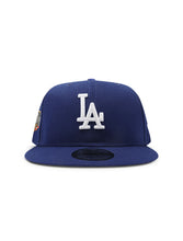 Load image into Gallery viewer, New Era 950 World Series Champs Snapback - Blue