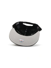 Load image into Gallery viewer, New Era 950 9x Champs Snapback - Black