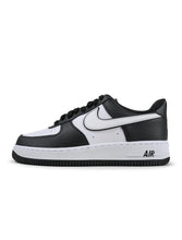 Load image into Gallery viewer, Air Force Mens 1 '07 - Black/White
