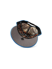 Load image into Gallery viewer, Piece Of Art Heavenly City Hat - Blue