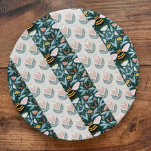 Load image into Gallery viewer, Medium Bowl &amp; Banneton Covers