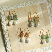 Load image into Gallery viewer, Pearl Gossamer Earrings