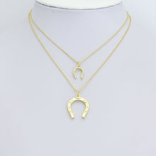 Load image into Gallery viewer, 18K Gold Lucky Horse Shoe Shape Pendant/Charm, Z1310