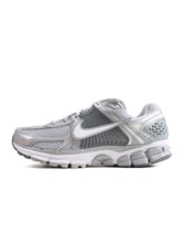 Load image into Gallery viewer, Nike Mens Zoom Vomero 5 - Wolf Grey/White