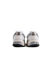Load image into Gallery viewer, Nike Mens Zoom Vomero 5 - Platinum Tint/White