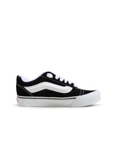 Load image into Gallery viewer, Vans Big Kids Knu Skool - Black/White