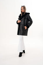 Load image into Gallery viewer, The Belluna Black Shearling Women Jacket