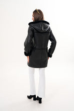 Load image into Gallery viewer, The Belluna Black Shearling Women Jacket