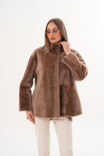 Load image into Gallery viewer, The Belluna Camel Reversible Shearling Women Jacket