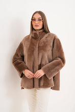 Load image into Gallery viewer, The Belluna Camel Reversible Shearling Women Jacket