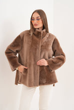 Load image into Gallery viewer, The Belluna Camel Reversible Shearling Women Jacket