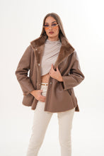 Load image into Gallery viewer, The Belluna Camel Reversible Shearling Women Jacket