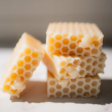 Load image into Gallery viewer, Hand Made Soap