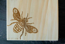 Load image into Gallery viewer, Vertical Cutting Board