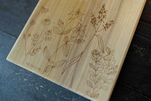 Load image into Gallery viewer, Vertical Cutting Board