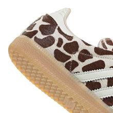 Load image into Gallery viewer, Adidas Womens Samba OG - Giraffe Print