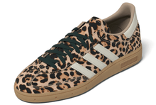 Load image into Gallery viewer, Adidas Womens Handball Spezial - Magic Beige