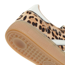 Load image into Gallery viewer, Adidas Womens Handball Spezial - Magic Beige