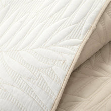 Load image into Gallery viewer, King size Lightweight Fern Leaf Reversible 3-PC White Beige Cotton Quilt Set