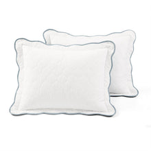 Load image into Gallery viewer, King/Cal King White Blue Scalloped Edge Reversible Thin Light Quilt Set