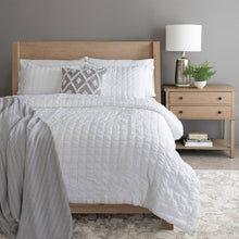 Load image into Gallery viewer, King Size Crinkled Textured 3 Piece Comforter Set White