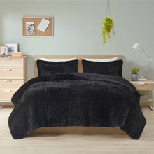 Load image into Gallery viewer, King/CAL King Black Soft Sherpa Faux Fur 3-Piece Comforter Set with Pillow Shams