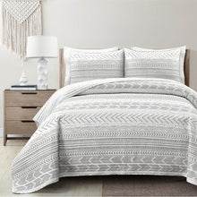 Load image into Gallery viewer, King size Scandinavian Chevron Grey White Reversible Cotton Quilt Set