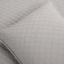 Load image into Gallery viewer, King/CAL King Lightweight Cotton Linen Grey Reversible 3-PC Quilt Set