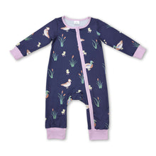 Load image into Gallery viewer, Long sleeves pink duck baby girls zipper romper