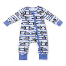Load image into Gallery viewer, Blue duck long sleeves baby boy zipper romper