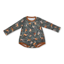 Load image into Gallery viewer, Long sleeves deer hunting baby romper