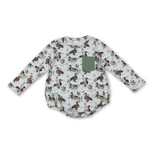 Load image into Gallery viewer, Long sleeves pocket duck baby boy romper