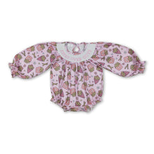 Load image into Gallery viewer, Long sleeves heart fries smocked baby girls Valentine's romper