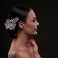 Load image into Gallery viewer, Bridal Flower &amp; Leaf Side Comb
