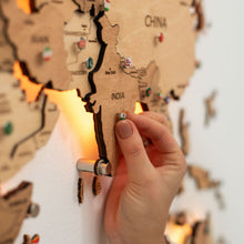 Load image into Gallery viewer, 3D LED Wooden World Map 3.0 Gold