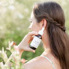 Load image into Gallery viewer, Lush Locks - 100% Pure Natural Batana Hair Oil