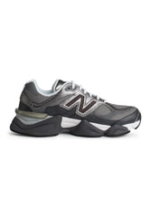 Load image into Gallery viewer, New Balance Mens 9060 Lifestyle Shoes - Silver