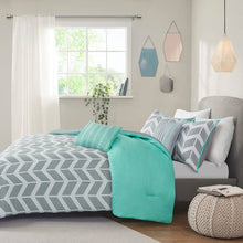 Load image into Gallery viewer, King size Reversible Comforter Set in Grey White Aqua Teal Chevron Stripe