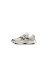 Load image into Gallery viewer, Nike (PS) V5 RNR - Summit White/Orewood Brown