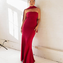 Load image into Gallery viewer, Fall Elegant Close Fitting Waist Mid Length Sexy Wrapped Chest Fish Hem Pattern Bottom Shawl Dress