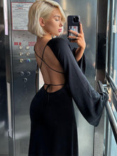 Load image into Gallery viewer, French Sexy Backless Dress Knitted Thin Autumn Winter Vacation Dress