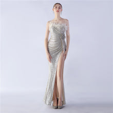 Load image into Gallery viewer, Ostrich Hair Craft Floral Wedding Annual Meeting High End Evening Dress