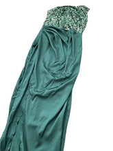 Load image into Gallery viewer, Green Sequined Fairy Wedding Long Long Sleeve One-Piece Mid-Length Evening Dress