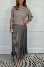 Load image into Gallery viewer, New Autumn Winter Women round Neck Top Sunken Stripe Pleated Dress