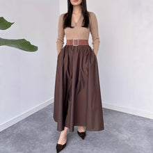 Load image into Gallery viewer, Hepburn French Black Long Sleeve Dress Early Autumn Wear V neck Dress