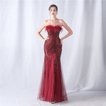 Load image into Gallery viewer, Ostrich Feather Positioning Floral Cutting Wedding Annual Meeting Tube Top Sequin Gauze Evening Dress
