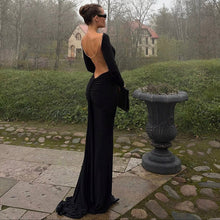 Load image into Gallery viewer, Autumn Winter Women Sexy Backless Chain Decoration Slim Fit Long Sleeved Dress