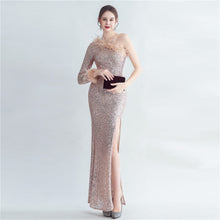 Load image into Gallery viewer, Craft Ostrich Feather Decorative Diagonal Shoulder Roman Collar Side Slit High End Evening Dress